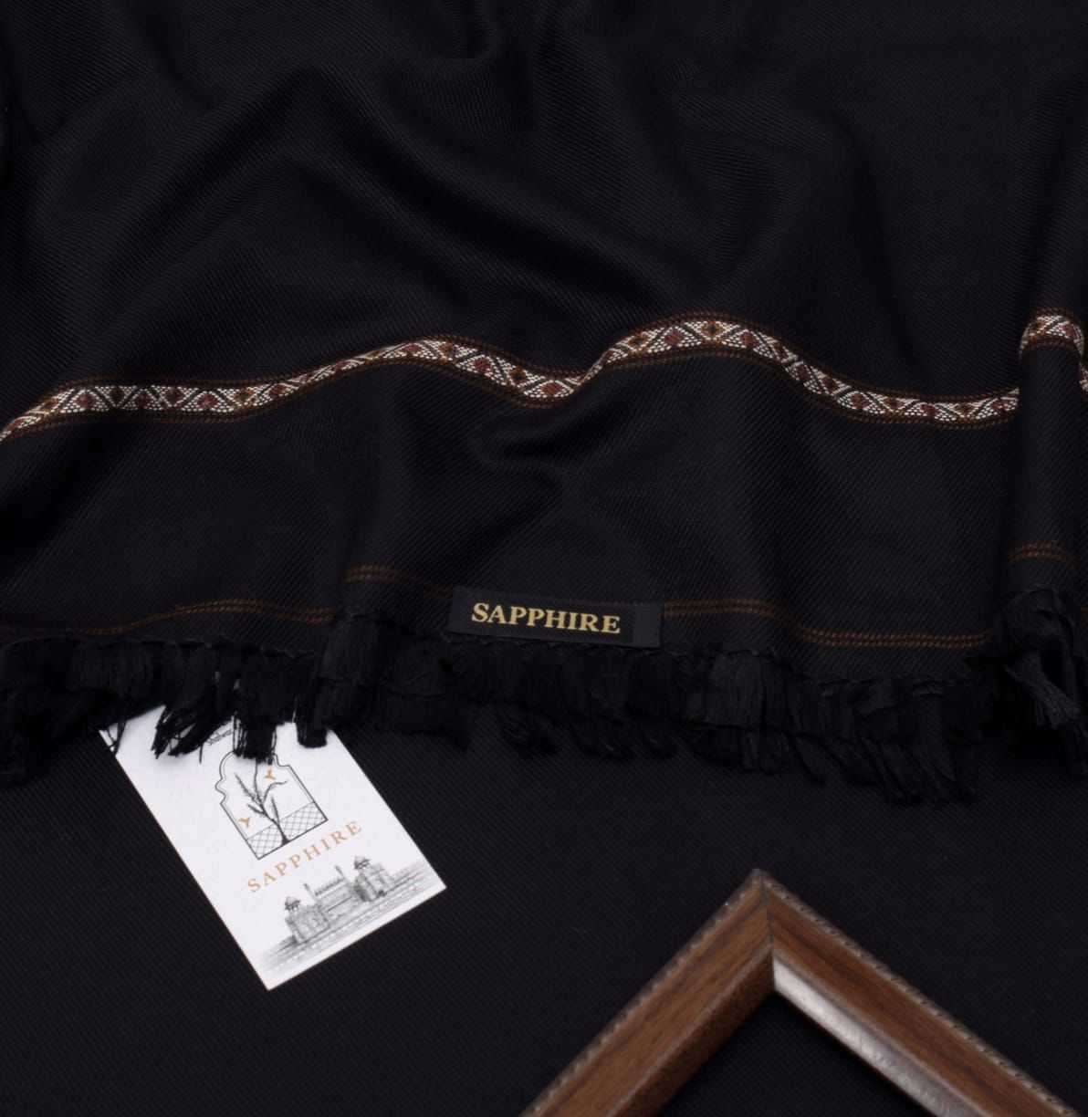 Sapphire Wool Shawl-Black